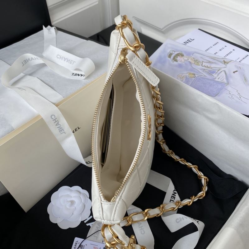 Ch**el hobo bags
